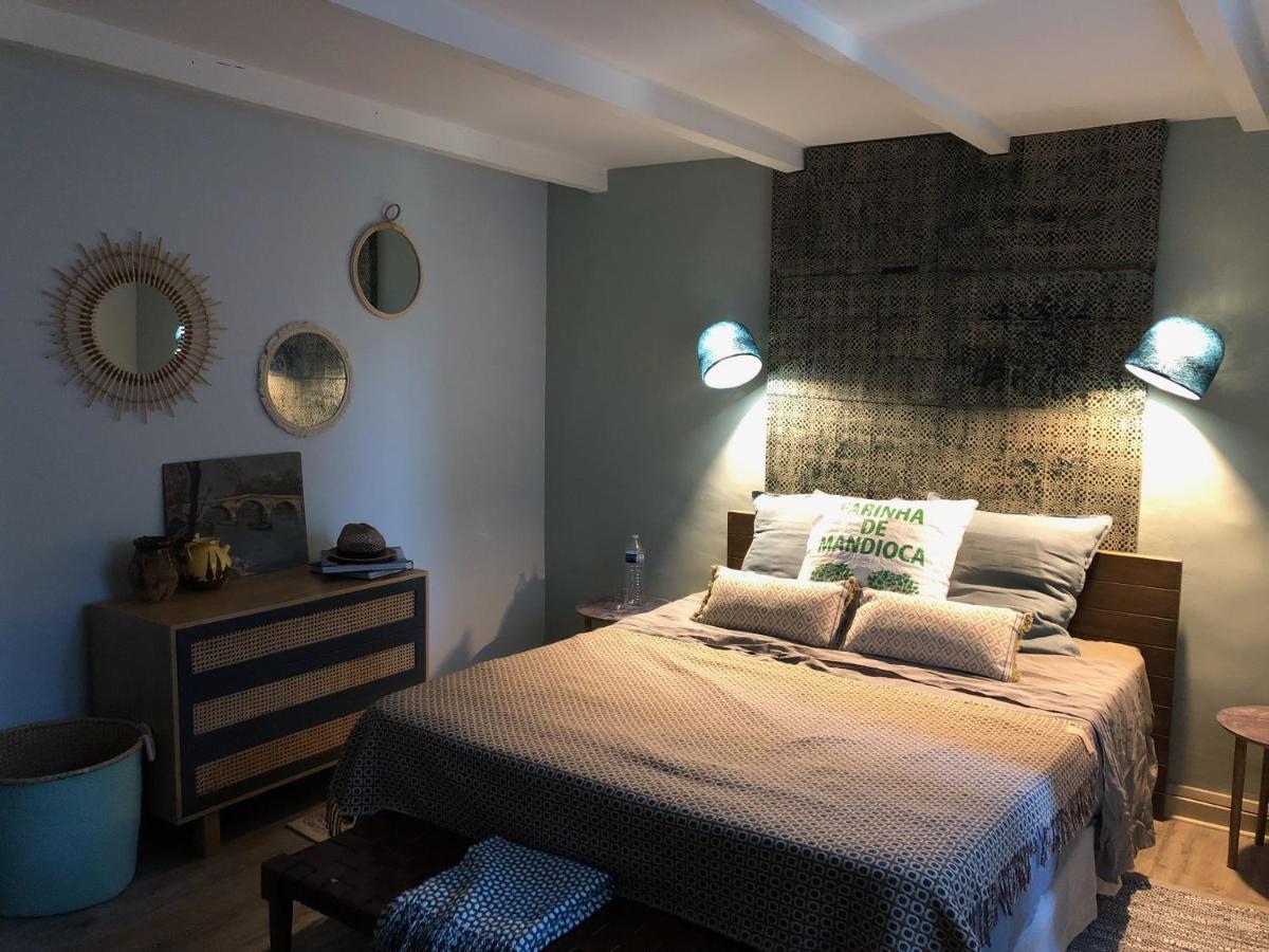 La Belle Etoile Chambres Roaix Екстериор снимка