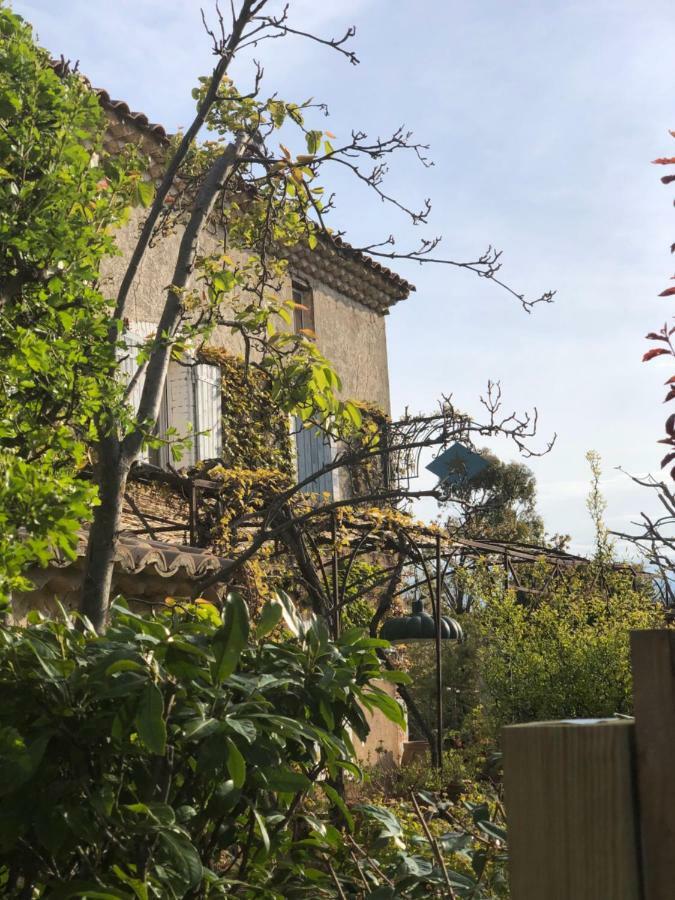La Belle Etoile Chambres Roaix Екстериор снимка