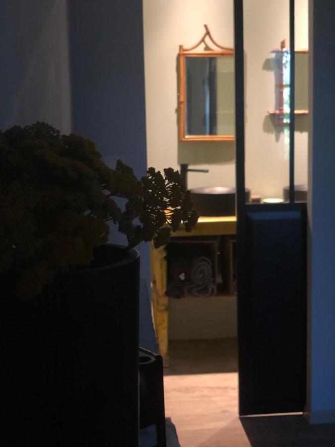 La Belle Etoile Chambres Roaix Екстериор снимка